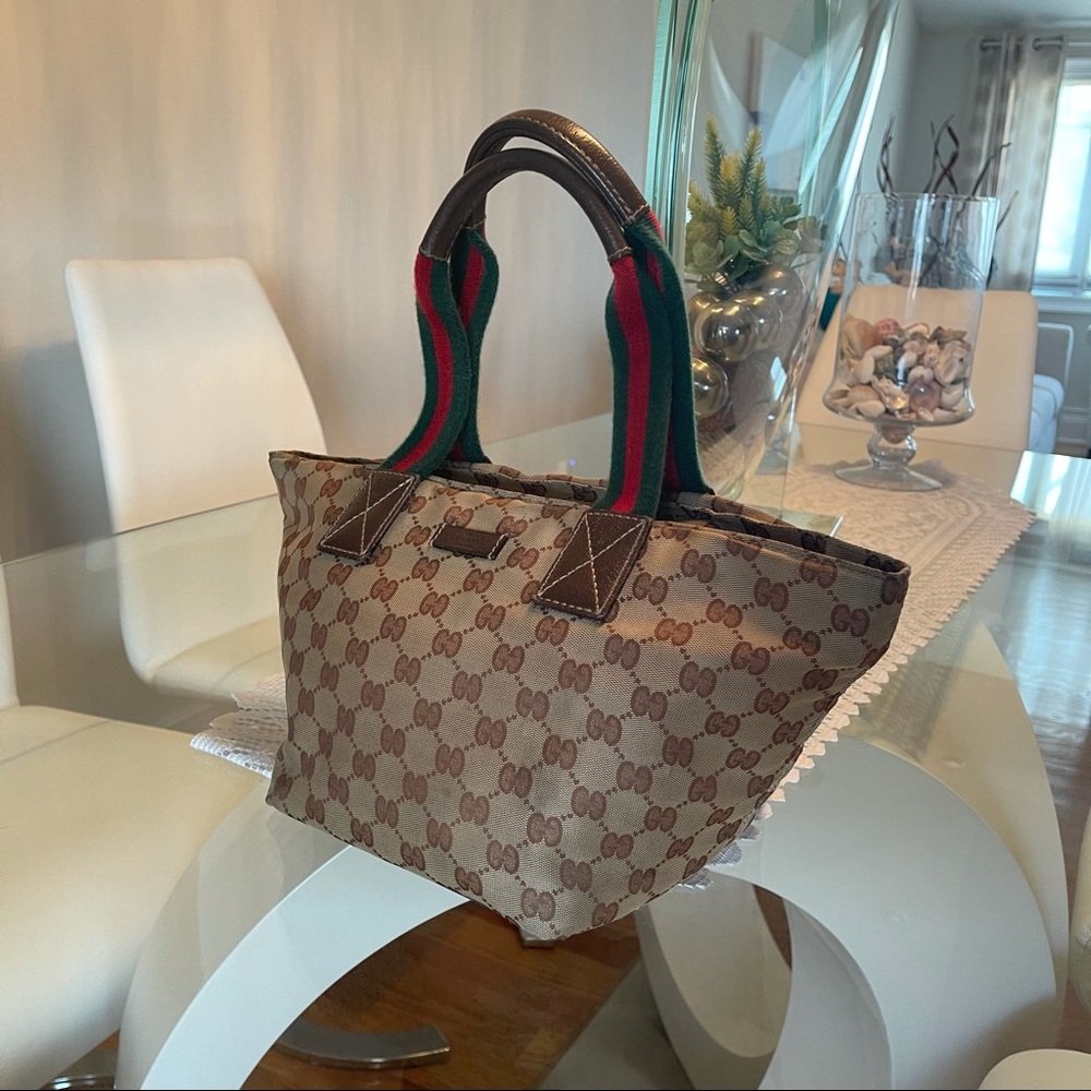 💯% authentic Gucci bag